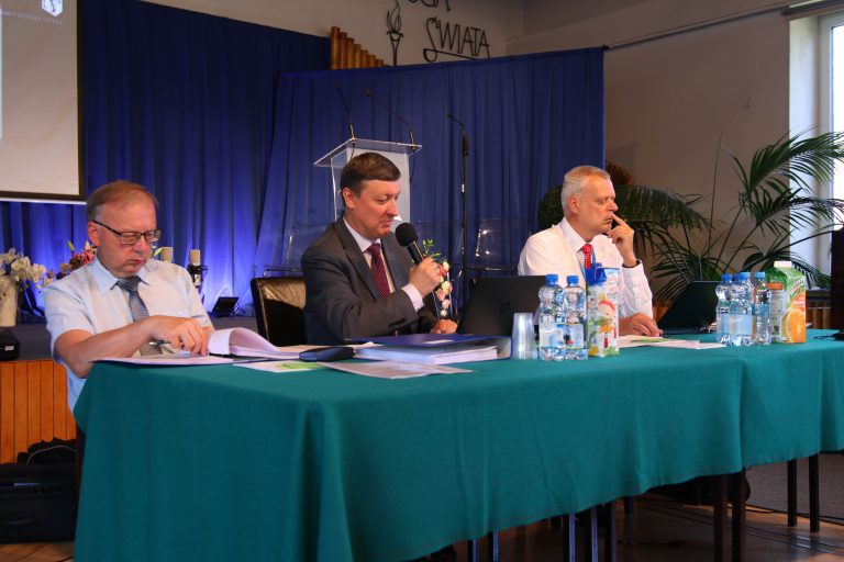 1.06 / PIĄTEK / II DZIEŃ OBRAD