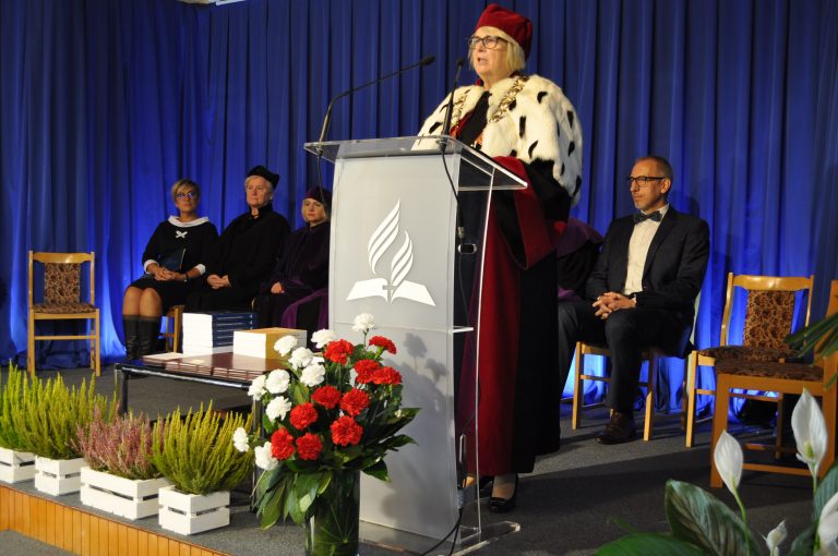 Inauguracja roku akademickiego w Wyższej Szkole Teologiczno Humanistycznej.