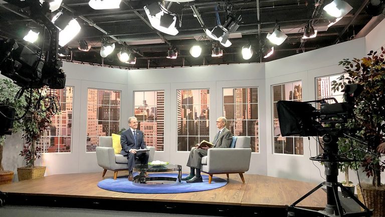 Przewodniczący Kościoła poprowadzi nowy program telewizyjny.