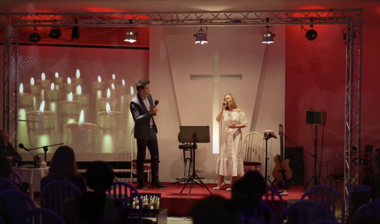 Koncert ku pamięci tych, którzy odeszli na COVID-19.