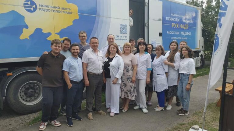 Program „Ruch Nadziei” niesie na Ukrainie pomoc setkom osób